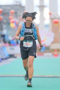 BIB: 5025
                            <button type="button" onclick="openModal(21763742)" class="btn btn-primary btn-sm float-right btn-popup" data-toggle="modal" data-target=".modal-high-quality">
                        <i class="fas fa-shopping-cart"></i> Add to Cart
                    </button>
                                            <button type="button" onclick="isThisMe(21763742, true)" class="btn btn-success btn-sm float-right btn-popup btn-isme hidden" data-toggle="tooltip" data-placement="bottom" title="นี่คือรูปของคุณใช่ไหม คลิกที่นี่เพื่อเอาเข้าอัลบั้ม">
                        <i class="fas fa-plus"></i> Add to album
                    </button>
                    <button type="button" onclick="isThisMe(21763742, false)" class="btn btn-warning btn-sm float-right btn-popup btn-isnotme hidden">
                        <i class="fas fa-ban"></i> Remove from album
                    </button>